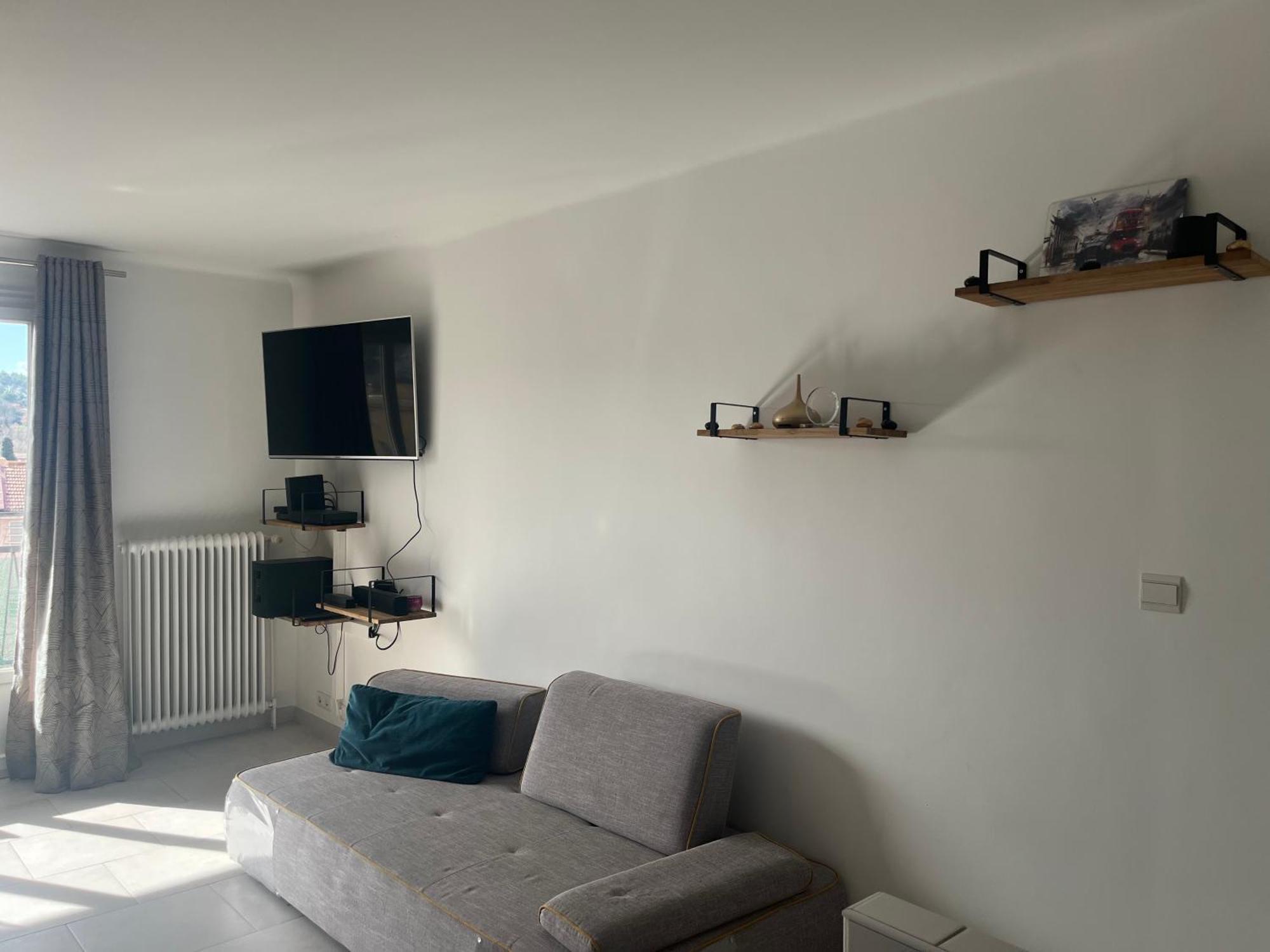 Apartment House Of Essia